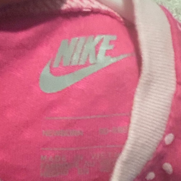 50%off w♥️ 0-3 Month Newborn Baby Girl Bundle Lot 5 sleeper onesie st Patrick - Picture 7 of 11